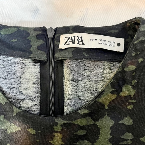 Zara Printed Satin‑Feel Viscose Midi Dress Olive Black Long Sleeve Pockets, Med. - Picture 11 of 17